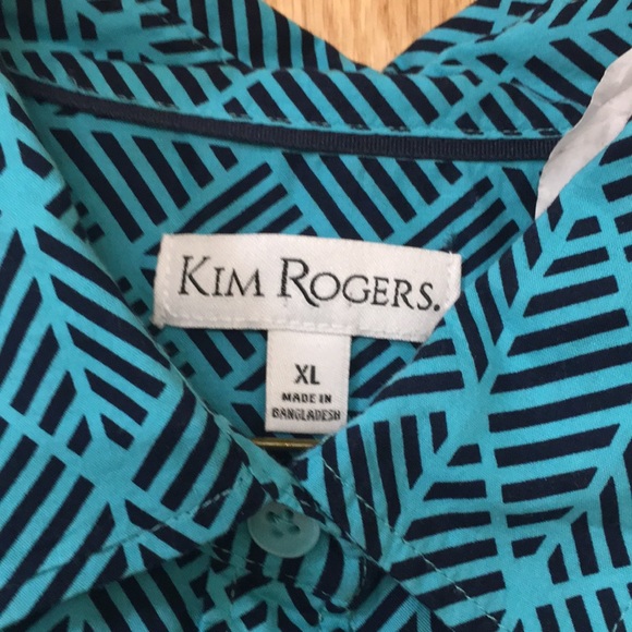 Button down shirt - Picture 3 of 3